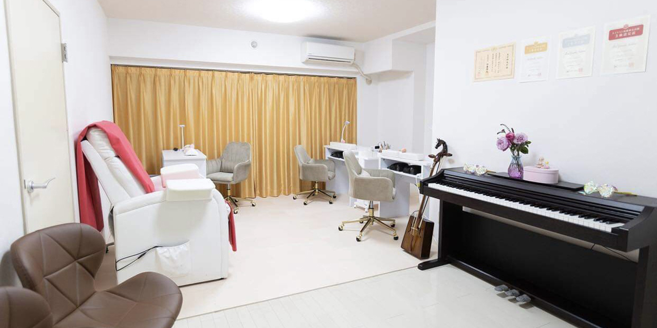 Moon’sネイルサロン